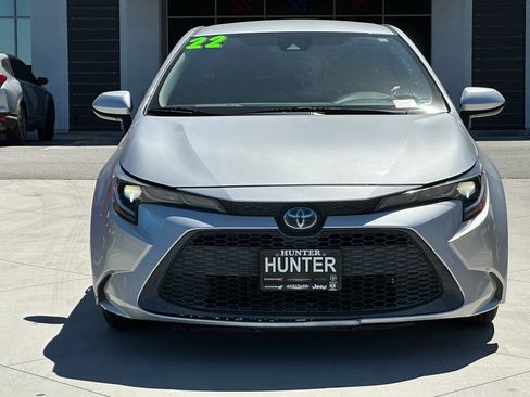 Used 2022 Toyota Corolla LE FWD image 14