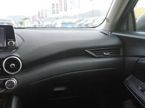 Certified 2024 Nissan Sentra S image 22