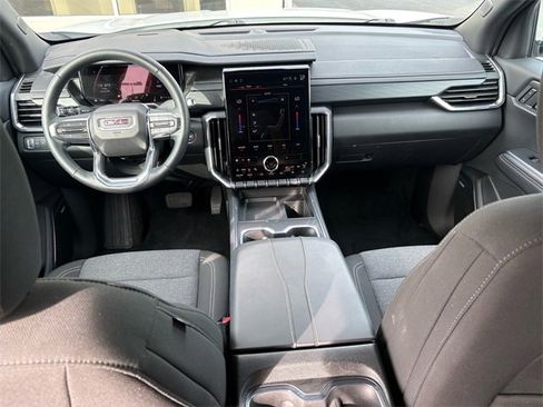 Used 2025 GMC Acadia Elevation image 21