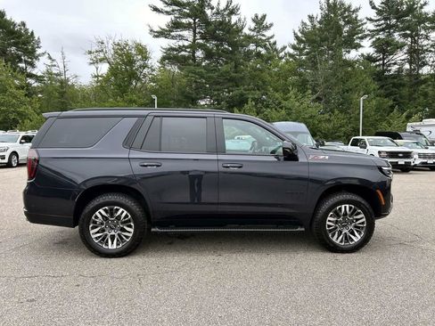 Used 2025 Chevrolet Tahoe Z71 AWD/4WD image 2