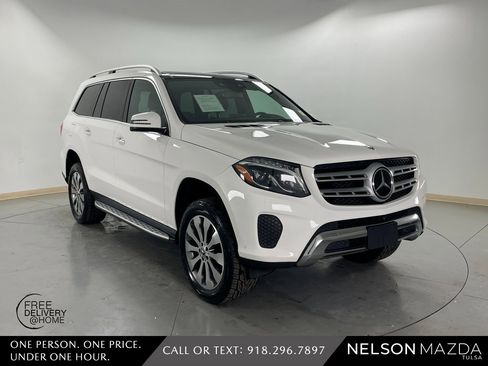 Used 2019 Mercedes-Benz GLS 450 4MATIC image 4