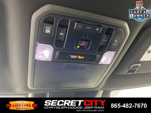 Used 2026 Toyota Tundra Platinum AWD/4WD image 19