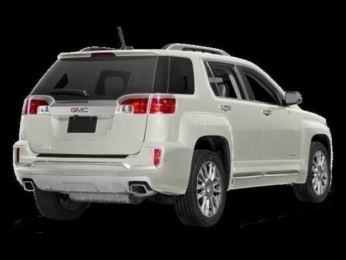 Used 2017 GMC Terrain Denali image 2