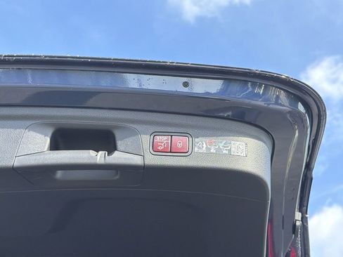 New 2026 Mercedes-Benz GLE 350 4MATIC image 15