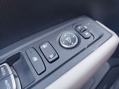 Used 2024 Honda Accord LX image 25