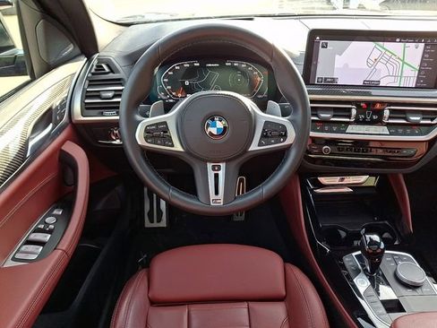 Used 2025 BMW X4 M40i w/ Premium Package image 11