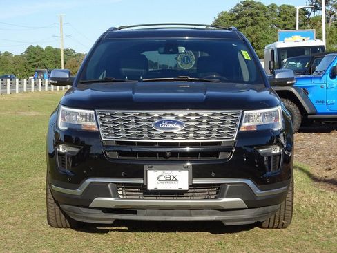 Used 2018 Ford Explorer Platinum image 6