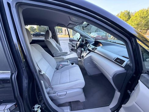 Used 2013 Honda Odyssey EX image 17