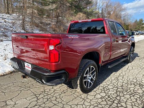 Used 2019 Chevrolet Silverado 1500 Custom Trail Boss w/ Custom Convenience Package image 7