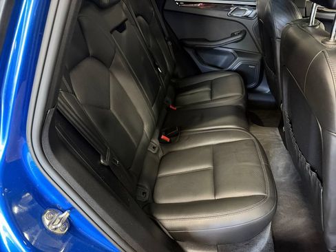 Used 2017 Porsche Macan AWD/4WD image 21