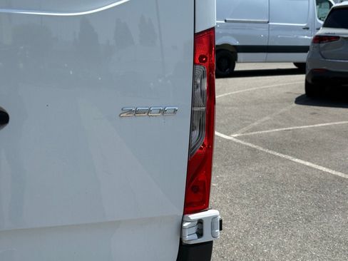 New 2025 Mercedes-Benz Sprinter 2500 image 11