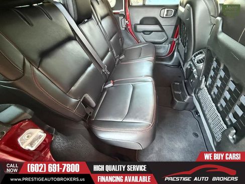 Used 2021 Jeep Wrangler Unlimited Rubicon AWD/4WD image 31