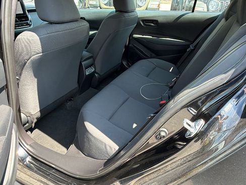 Used 2025 Toyota Corolla LE FWD image 23