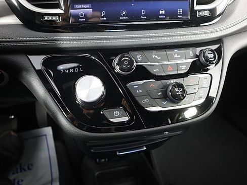 New 2026 Chrysler Pacifica Select w/ S Appearance Package image 15