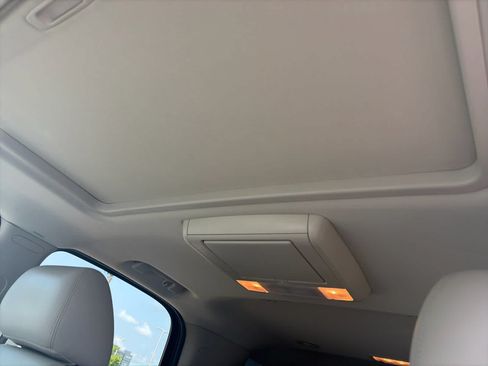 Used 2014 Chevrolet Tahoe LTZ AWD/4WD image 9