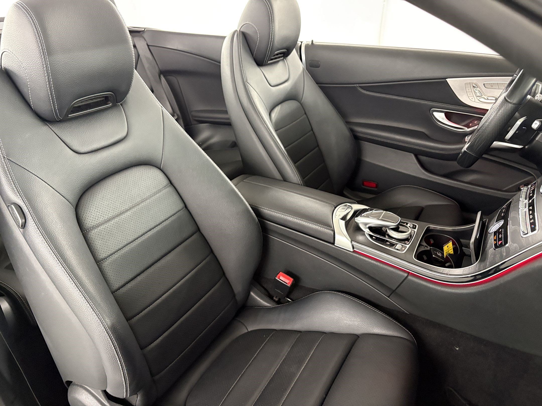 Used 2020 Mercedes-Benz C 300 Cabriolet image 31