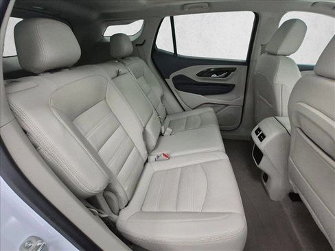 Used 2024 GMC Terrain Denali w/ Denali Premium Package AWD/4WD image 24
