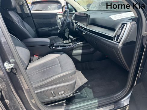 Certified 2024 Kia Sorento SX FWD image 27