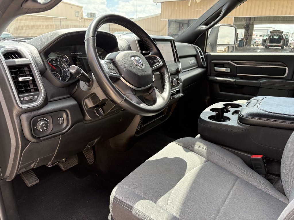 Used 2024 RAM 2500 Big Horn AWD/4WD image 14