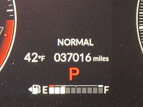 Used 2025 Honda HR-V LX image 20