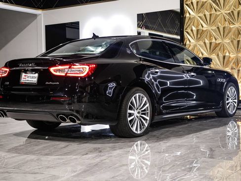 Used 2019 Maserati Quattroporte S Q4 AWD/4WD image 7