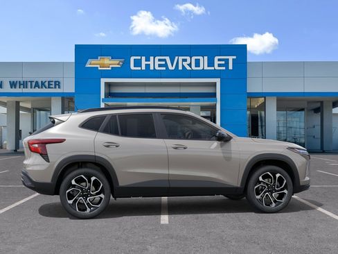 New 2026 Chevrolet Trax RS FWD image 29