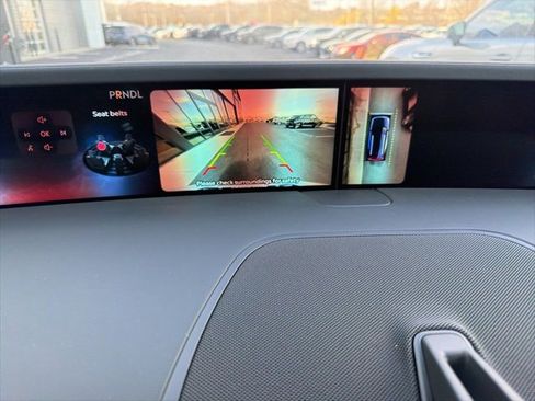 New 2025 Lincoln Nautilus Premier w/ Equipment Group 102A image 19