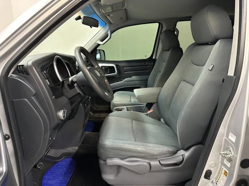 Used 2008 Honda Ridgeline RT image 9