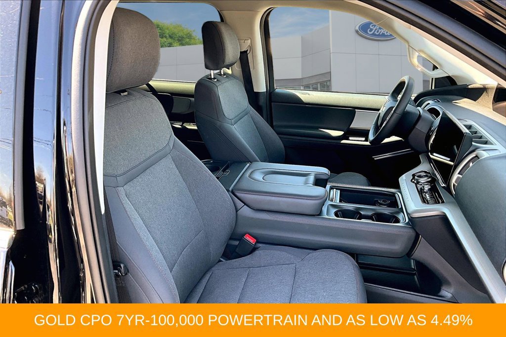 Certified 2025 Ford Expedition Active AWD/4WD image 29