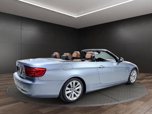 Used 2013 BMW 328i Convertible image 8