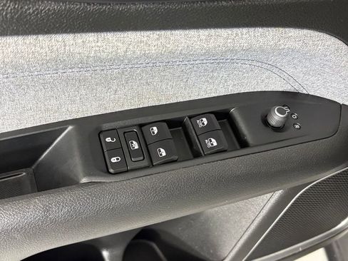 Used 2024 Jeep Compass Latitude AWD/4WD image 12