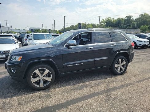 Used 2016 Jeep Grand Cherokee Limited w/ Trailer Tow Group IV AWD/4WD image 23