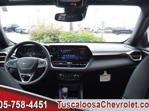 New 2026 Chevrolet TrailBlazer ACTIV w/ Convenience Package FWD image 3