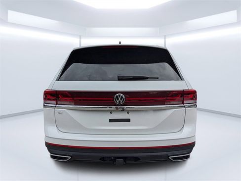 New 2026 Volkswagen Atlas SE image 4