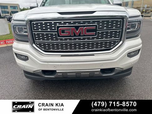 Used 2018 GMC Sierra 1500 Denali AWD/4WD image 10