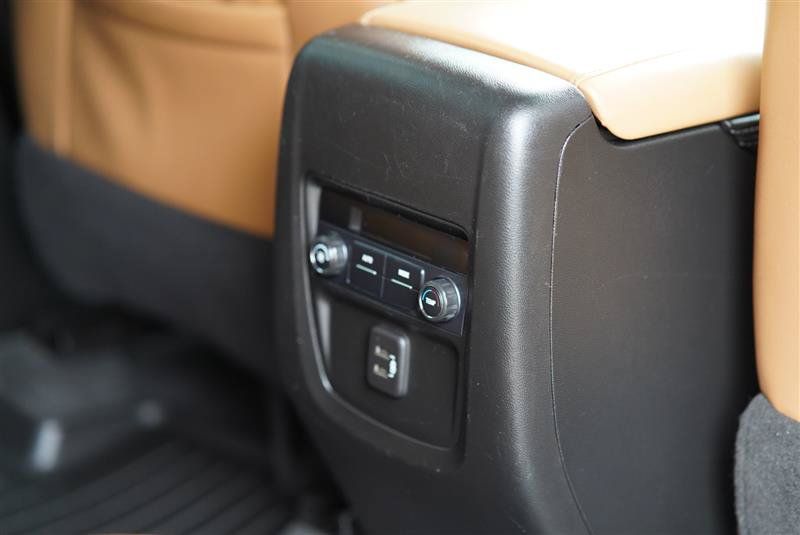 Used 2020 Buick Enclave Essence FWD image 75