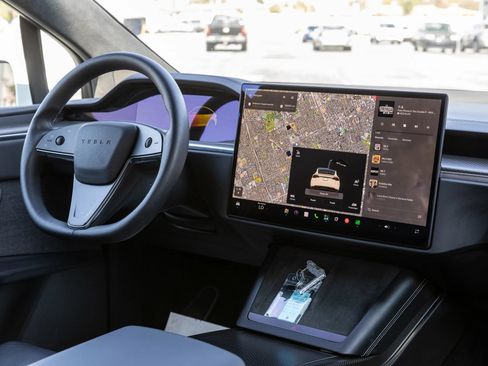 Used 2023 Tesla Model X Plaid AWD/4WD image 39