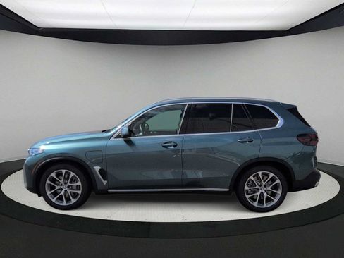 Used 2026 BMW X5 xDrive50e w/ Premium Package AWD/4WD image 5