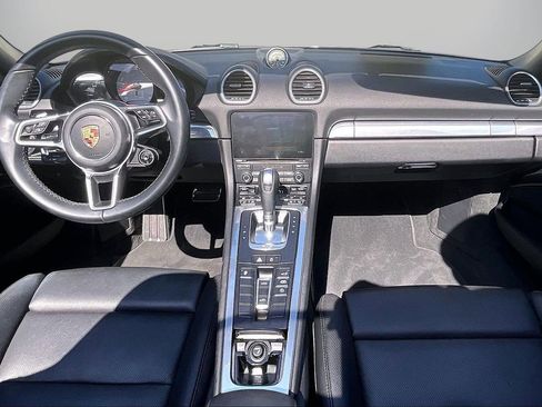 Used 2019 Porsche 718 Boxster GTS image 16