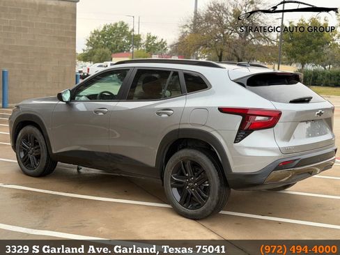 Used 2025 Chevrolet Trax ACTIV w/ Driver Confidence Package image 6