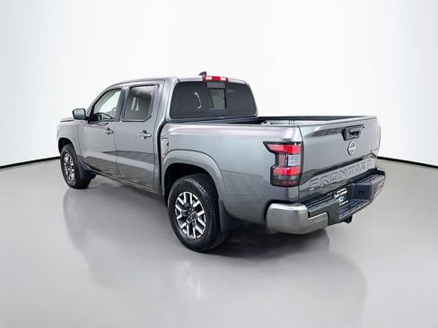 Used 2024 Nissan Frontier SL w/ Technology Package image 5