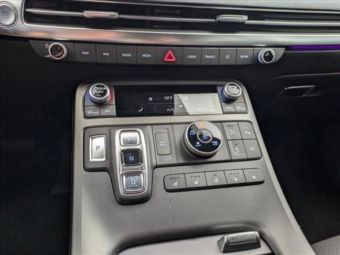 Used 2024 Hyundai Palisade Calligraphy image 14