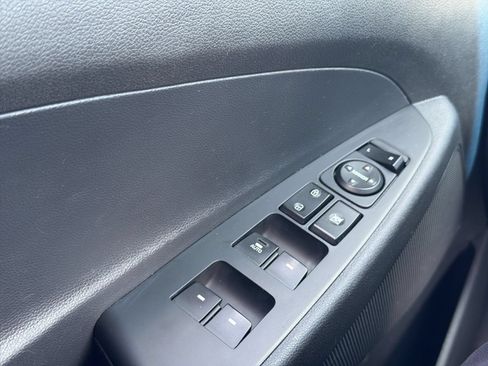 Used 2018 Hyundai Tucson Value AWD/4WD image 27