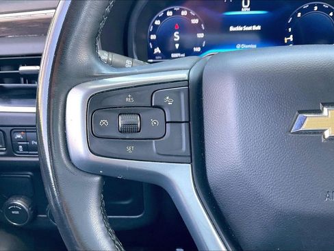 Used 2024 Chevrolet Tahoe LT RWD image 17