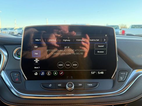 Used 2023 Chevrolet Blazer Premier image 27