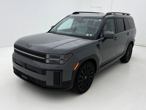 Used 2025 Hyundai Santa Fe Calligraphy image 4