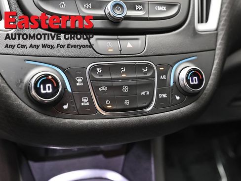 Used 2024 Chevrolet Malibu LT FWD image 20