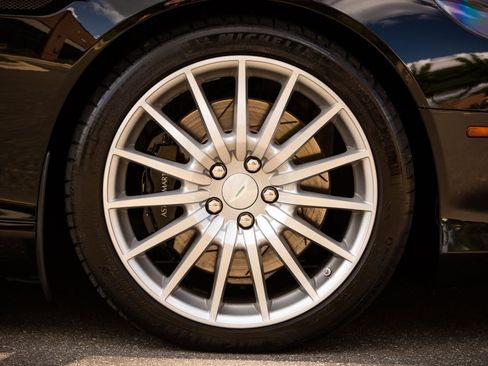 Used 2007 Aston Martin DB9 Volante RWD image 30