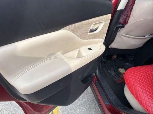 Used 2020 Nissan Murano SV image 18