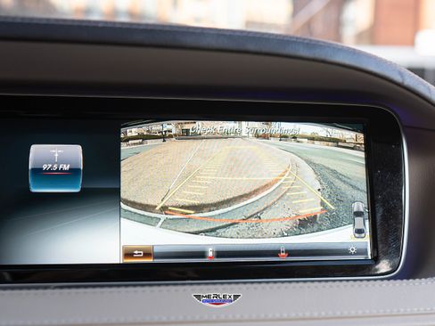 Used 2015 Mercedes-Benz S 550 Sedan w/ Premium 1 Package image 32